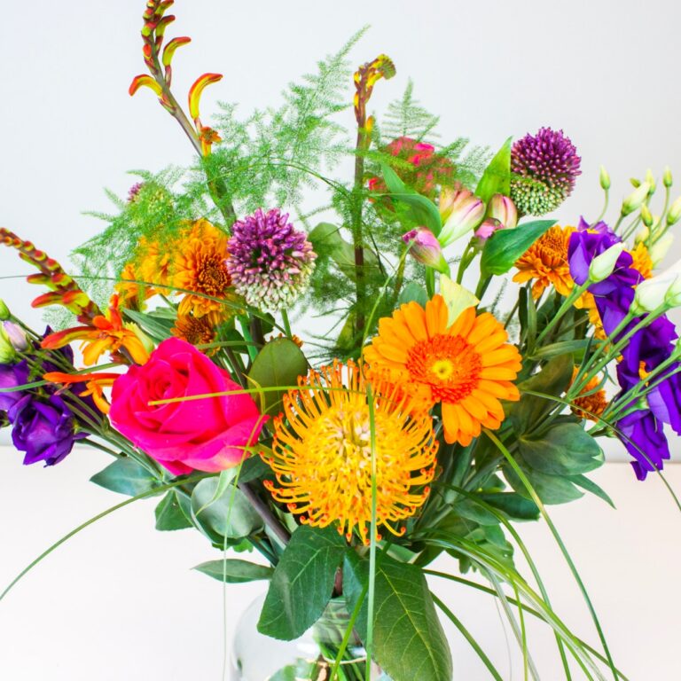 Hoe haal je het meeste uit jouw bloemen bij warmte? 4 hitte alarmtips